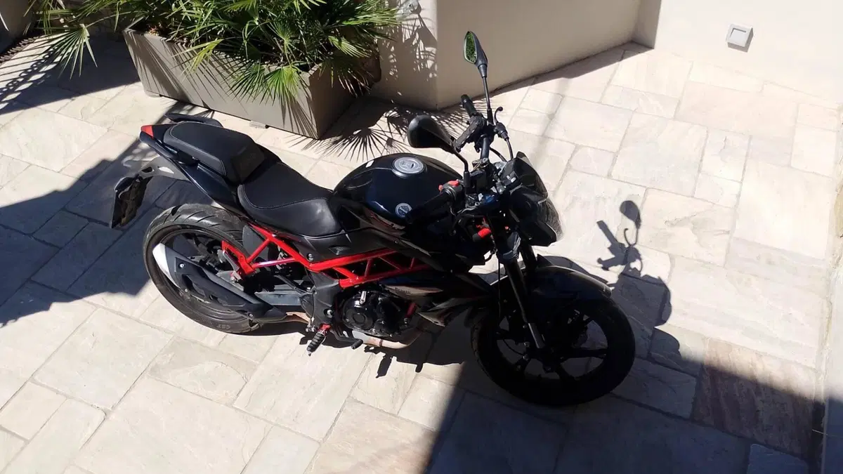 Benelli BN 125 (2021 - 25)  (4)
