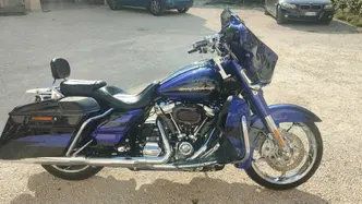 Harley-Davidson 114 Street Glide (2017) usata