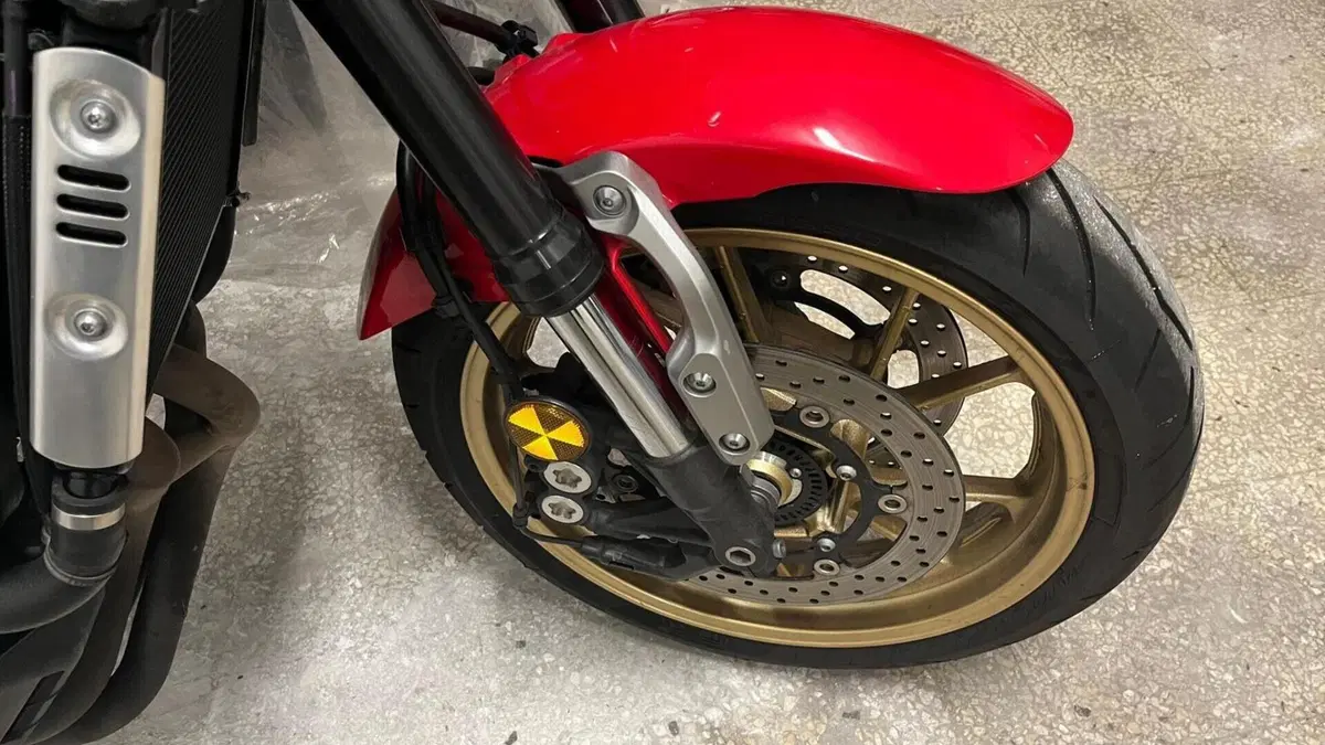 Yamaha XSR 900 ABS (2016 - 20)  (6)