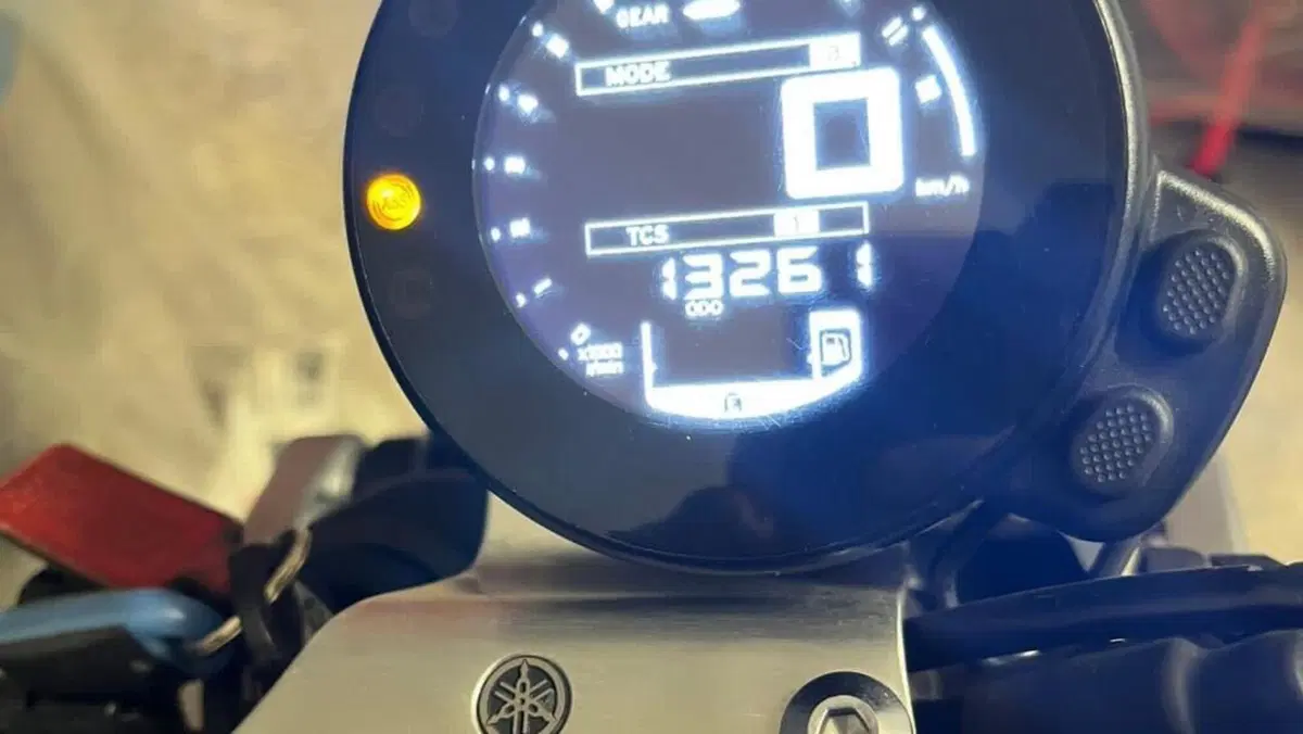 Yamaha XSR 900 ABS (2016 - 20)  (11)