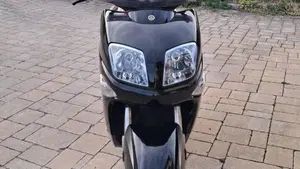 Yamaha XC 300 Versity  (6)