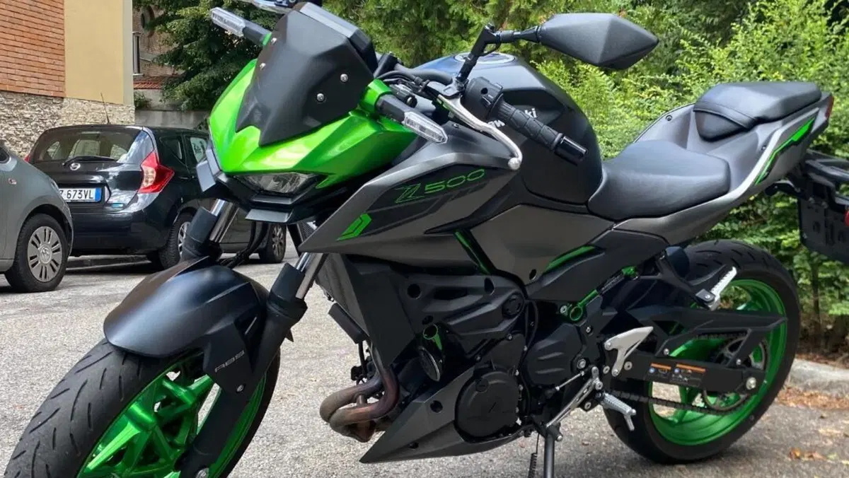 Kawasaki Z 500 SE (2024 - 26)  (2)