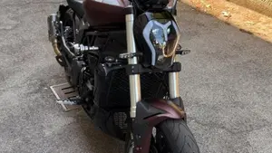 Benelli 502 C (2021 - 25)  (3)