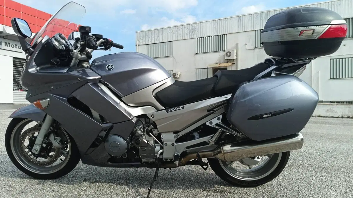 Yamaha FJR 1300 ABS (2005 - 06)  (2)