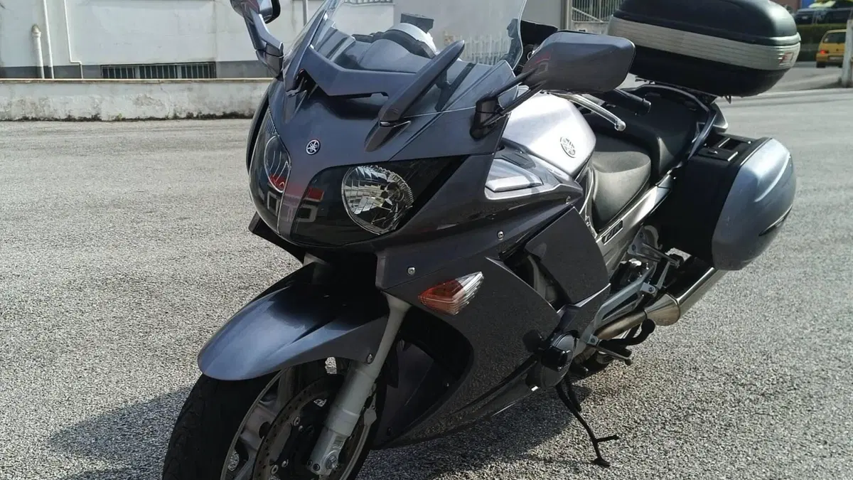Yamaha FJR 1300 ABS (2005 - 06)  (3)