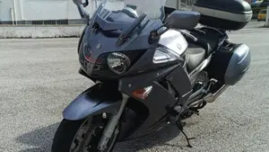 Yamaha FJR 1300 ABS (2005 - 06)  (3)