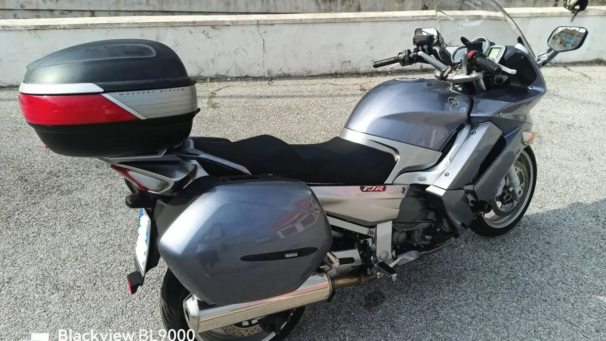 Yamaha FJR 1300 ABS (2005 - 06)  (5)