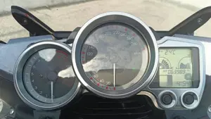 Yamaha FJR 1300 ABS (2005 - 06)  (6)