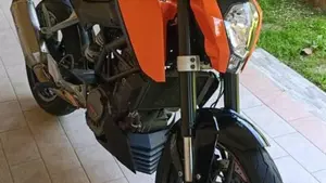 KTM 125 Duke (2010 - 2012)  (2)
