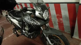 Honda Transalp XL 700 V (2007 - 13) usata