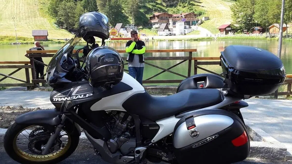 Honda Transalp XL 700 V (2007 - 13)  (4)