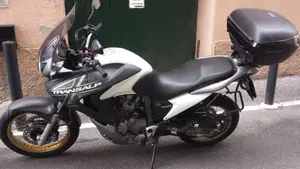Honda Transalp XL 700 V (2007 - 13)  (6)