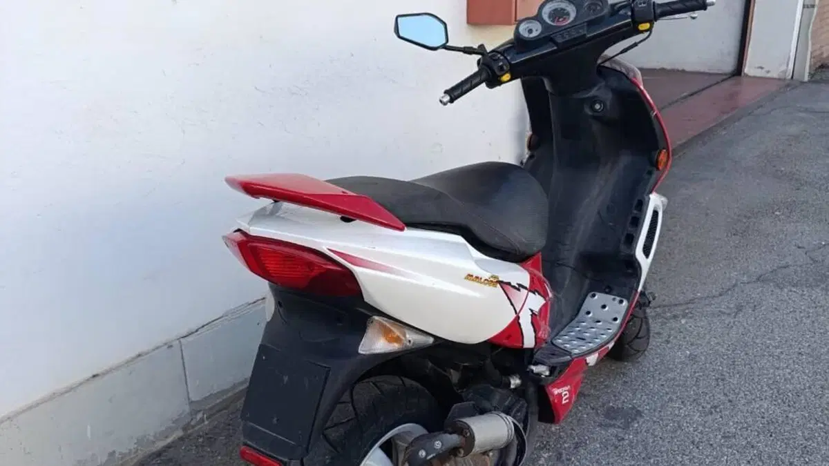 Peugeot Speedfight 2 50 LC  (5)