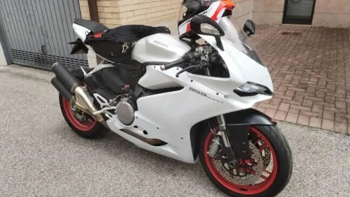 Ducati 959 Panigale (2016 - 19)  (4)