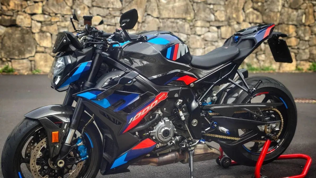 Bmw M 1000 R (2023 - 24) 