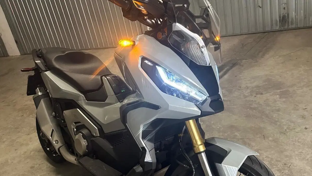 Honda X-ADV 750 DCT (2021 - 24)  (2)