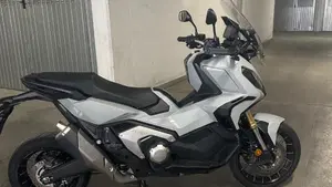 Honda X-ADV 750 DCT (2021 - 24)  (4)