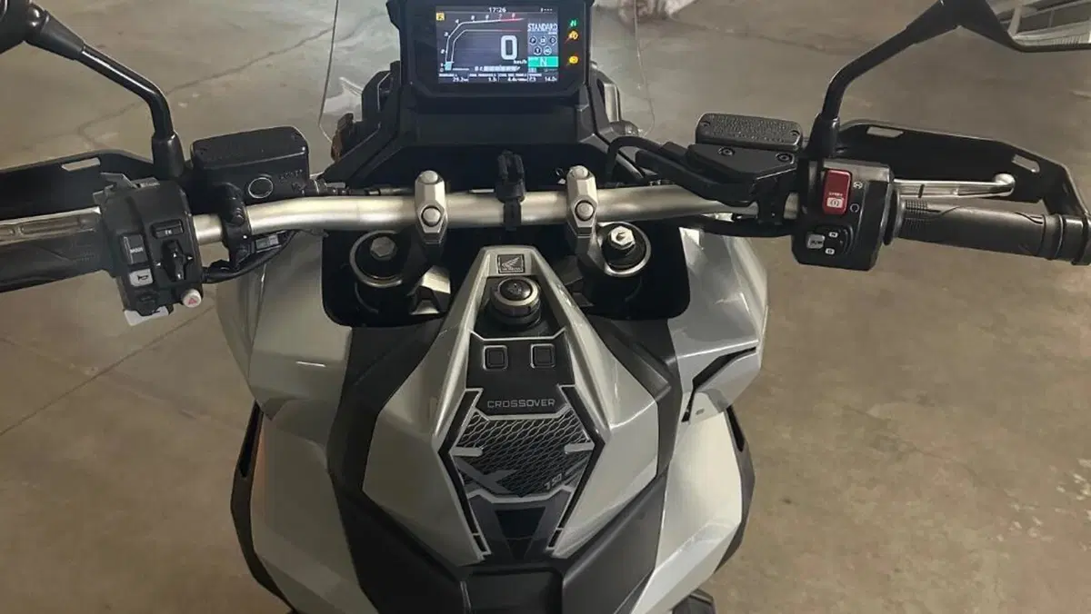 Honda X-ADV 750 DCT (2021 - 24)  (7)