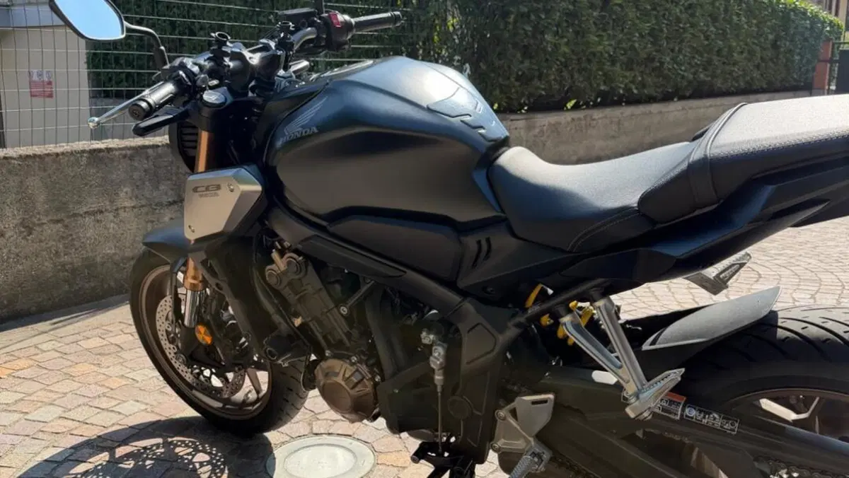 Honda CB 650 R (2021 - 23)  (3)