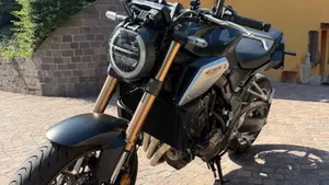Honda CB 650 R (2021 - 23)  (4)