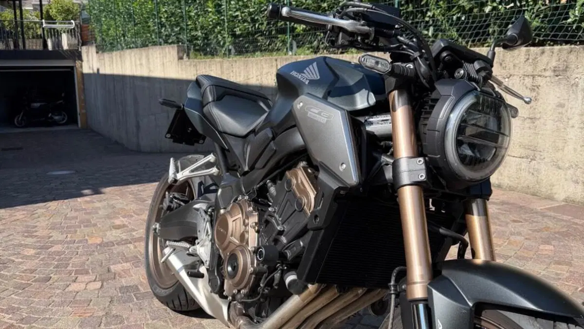 Honda CB 650 R (2021 - 23)  (5)