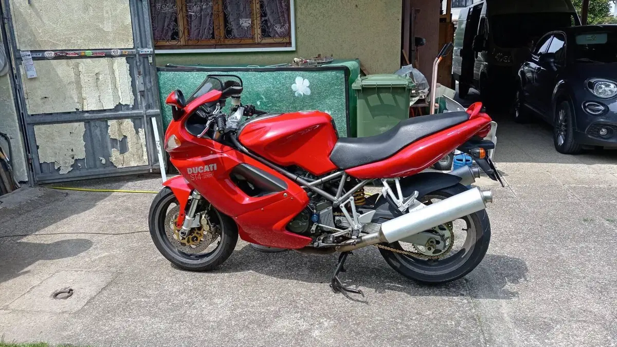 Ducati ST4 (1999 - 02)  (2)
