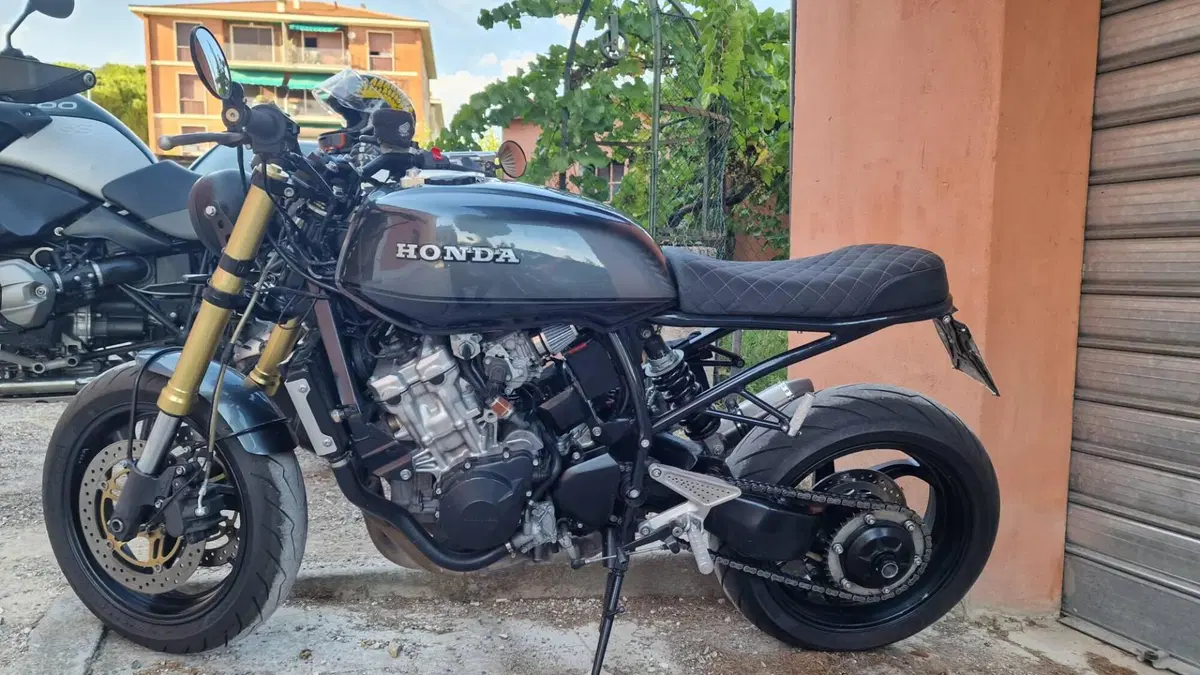Honda Hornet 600 (1998 - 00)  (2)