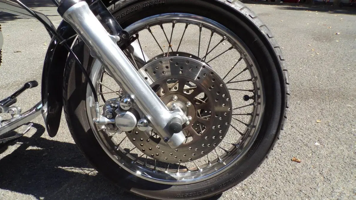 Harley-Davidson 883 Standard (1987 - 93) - XLH  (8)