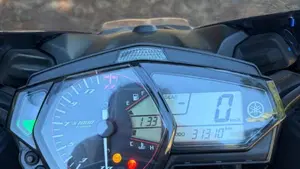 Yamaha YZF R3 (2015 - 17)  (6)