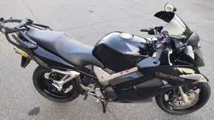 Honda VFR 800 (2002 - 05)  (19)