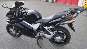 Honda VFR 800 (2002 - 05)  (8)