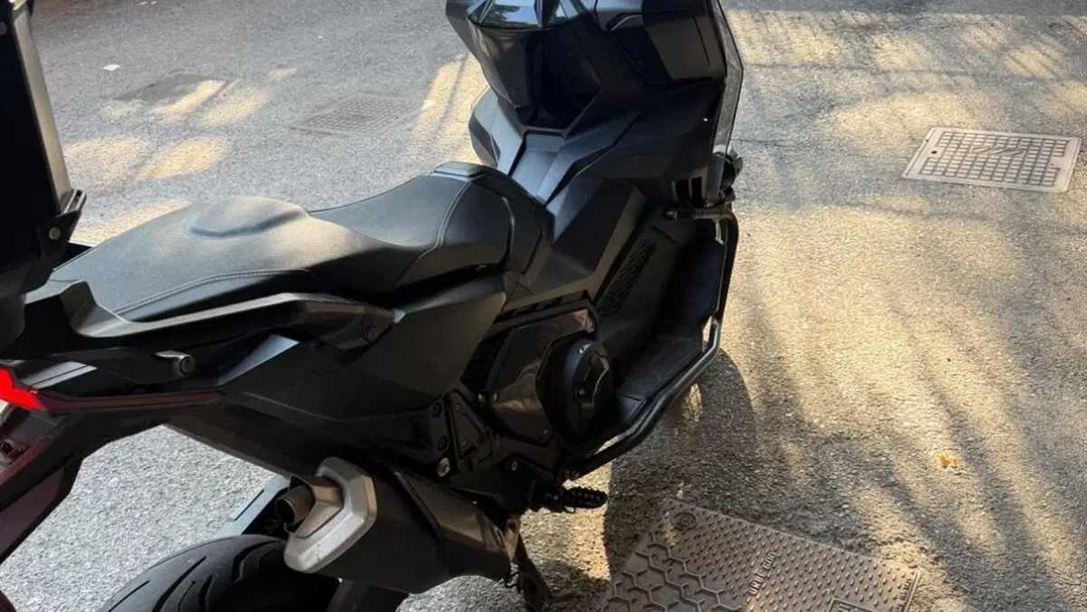 Honda X-ADV 750 DCT Adventure (2021 - 24)  (9)