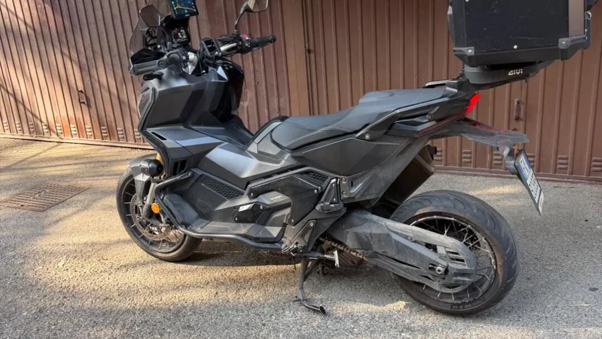 Honda X-ADV 750 DCT Adventure (2021 - 24)  (11)