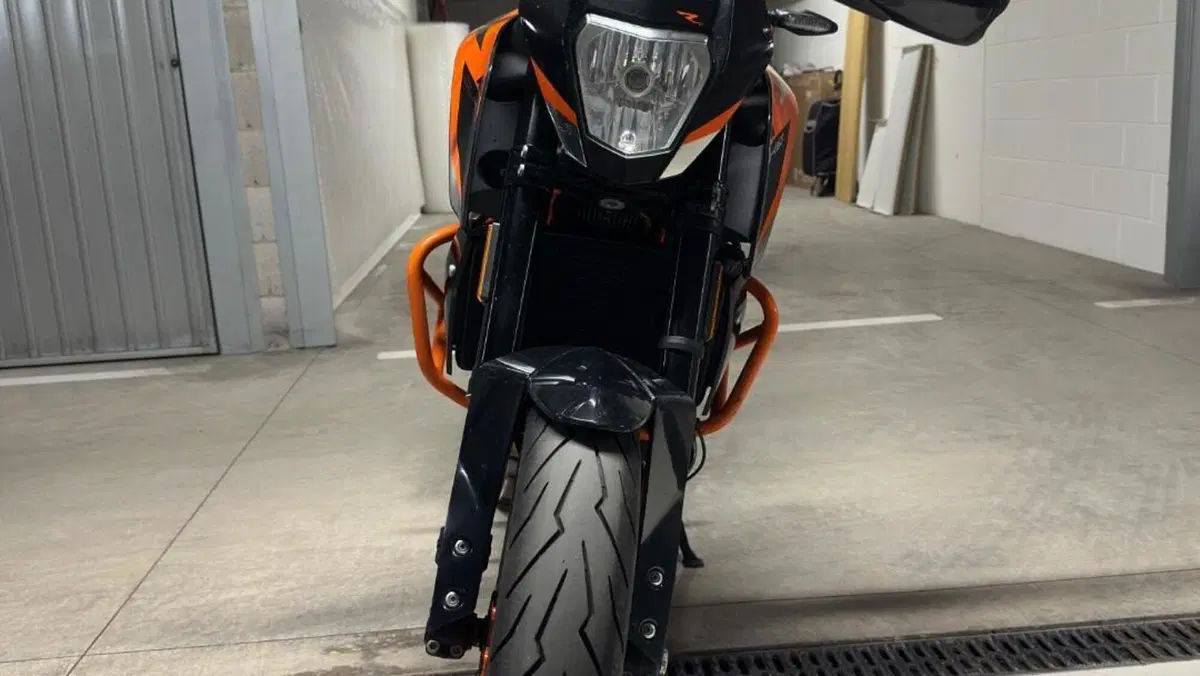 KTM 690 Duke R (2016 - 17)  (5)