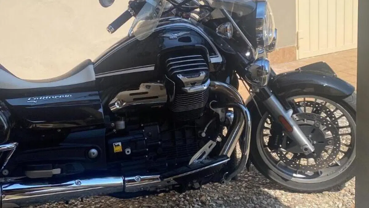 Moto Guzzi California 1400 Touring (2012 - 16)  (2)