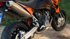 KTM 950 Supermoto (2006 - 08)  (4)