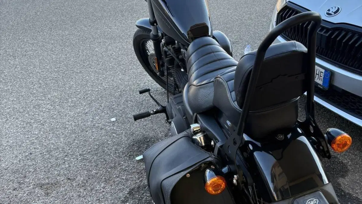 Harley-Davidson XL 1200N Nightster (2008 - 12)  (3)