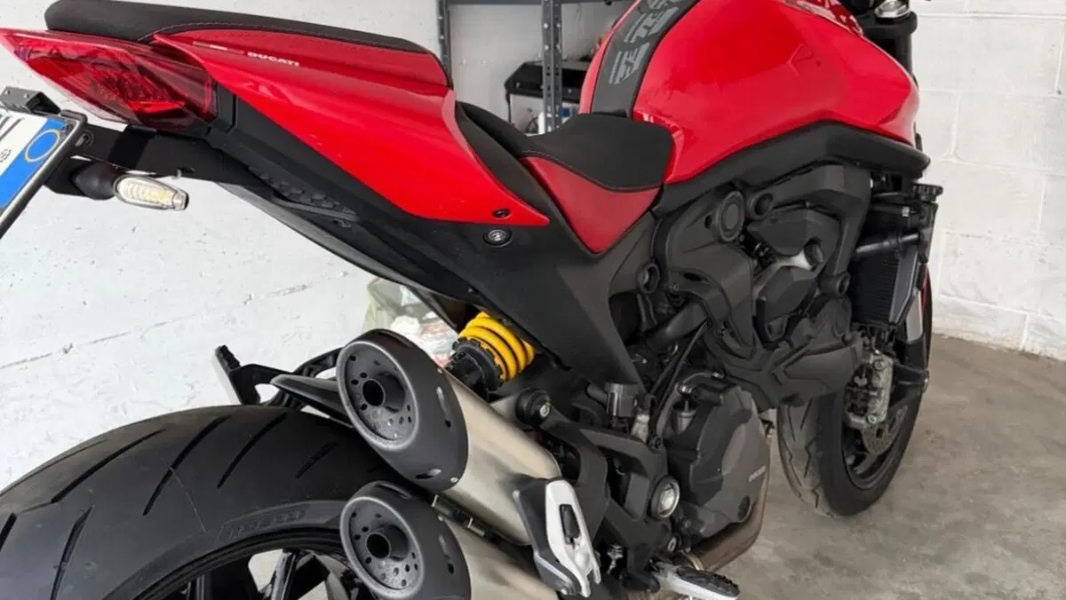 Ducati Monster 937 (2021 - 25)  (2)