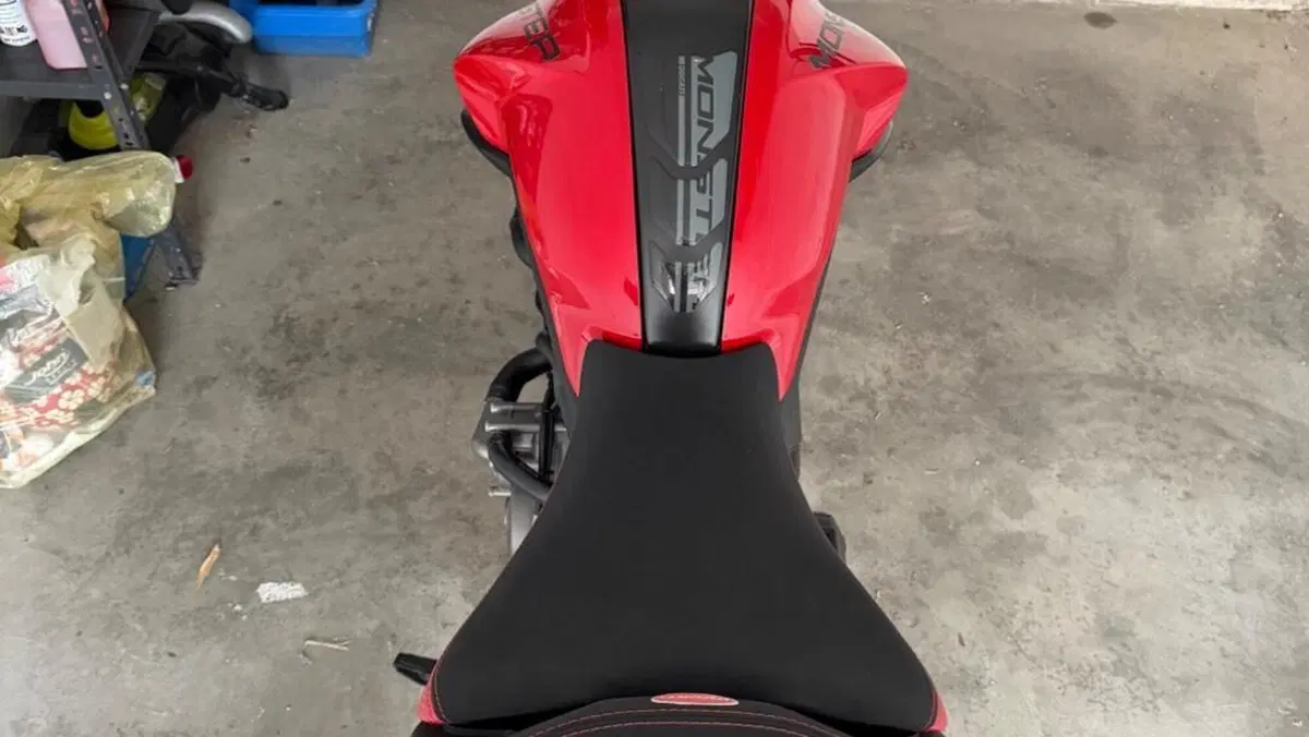 Ducati Monster 937 (2021 - 25)  (4)