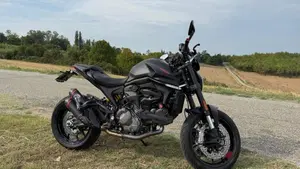 Ducati Monster 937 (2021 - 25)  (5)