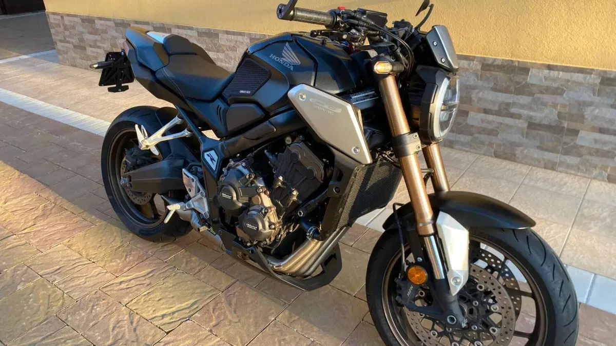 Honda CB 650 R (2021 - 23)  (6)