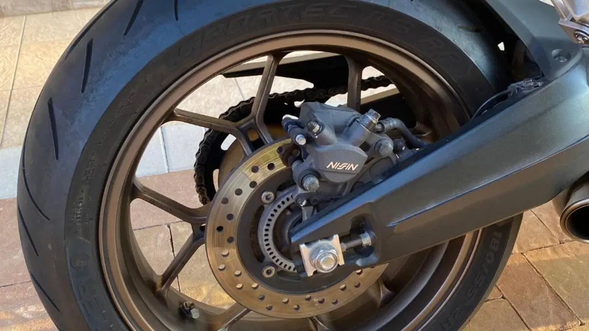 Honda CB 650 R (2021 - 23)  (11)