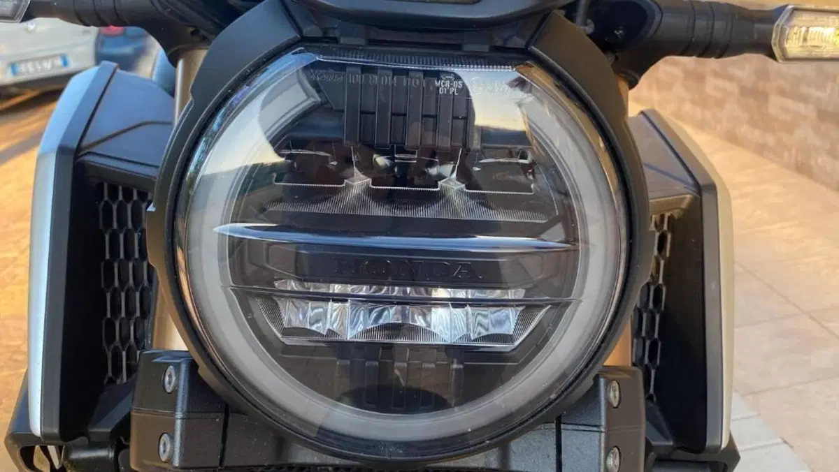 Honda CB 650 R (2021 - 23)  (12)