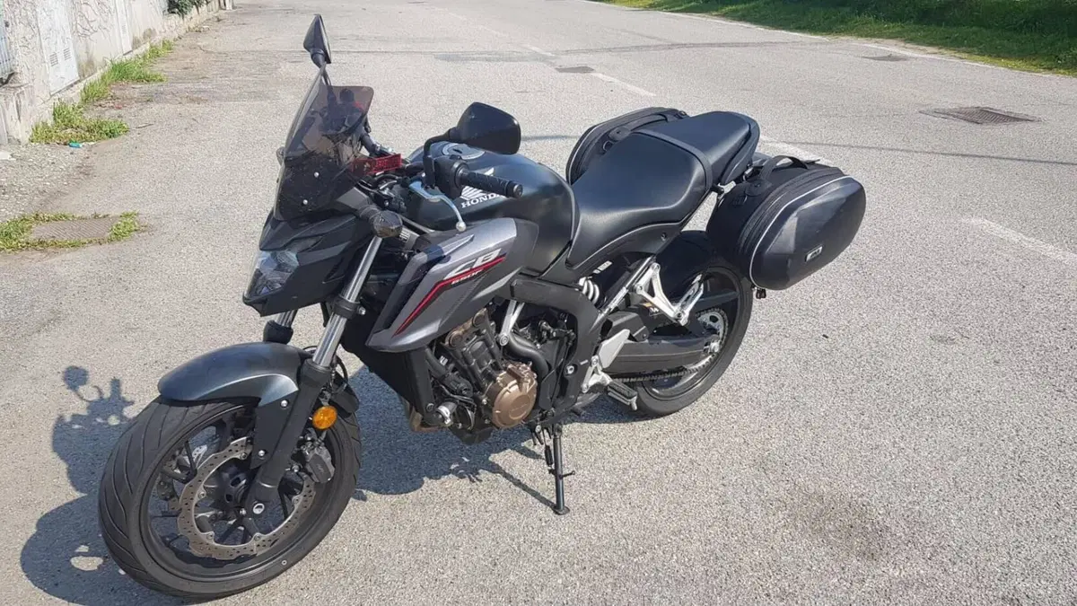 Honda CB 650 F (2017 - 18)  (3)