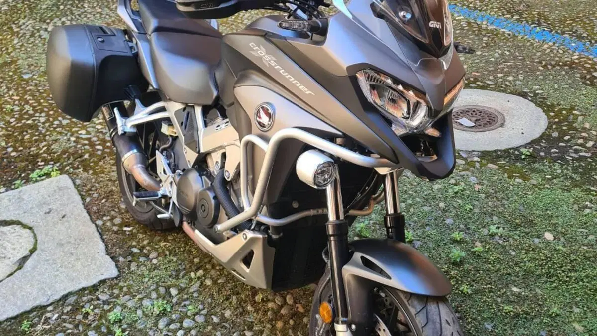 Honda Crossrunner Travel Edition ABS (2015 - 18)  (2)