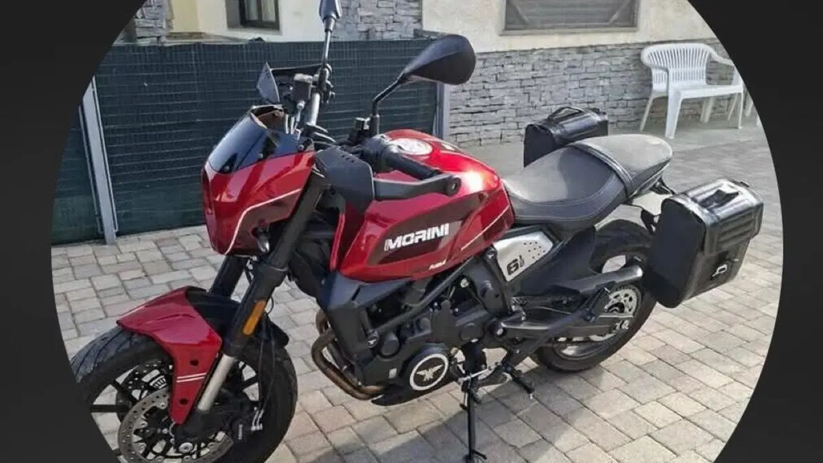 Moto Morini SEIEMMEZZO STR (2022 - 26)  (2)