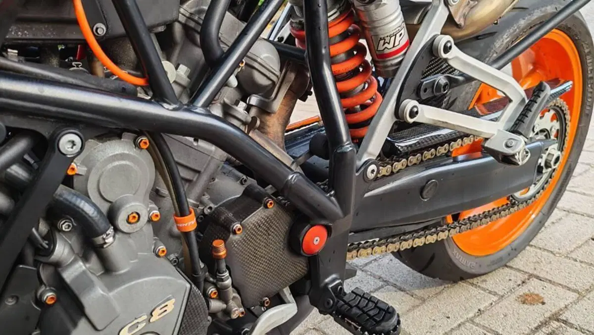 KTM 990 Supermoto T (2009 - 11)  (10)