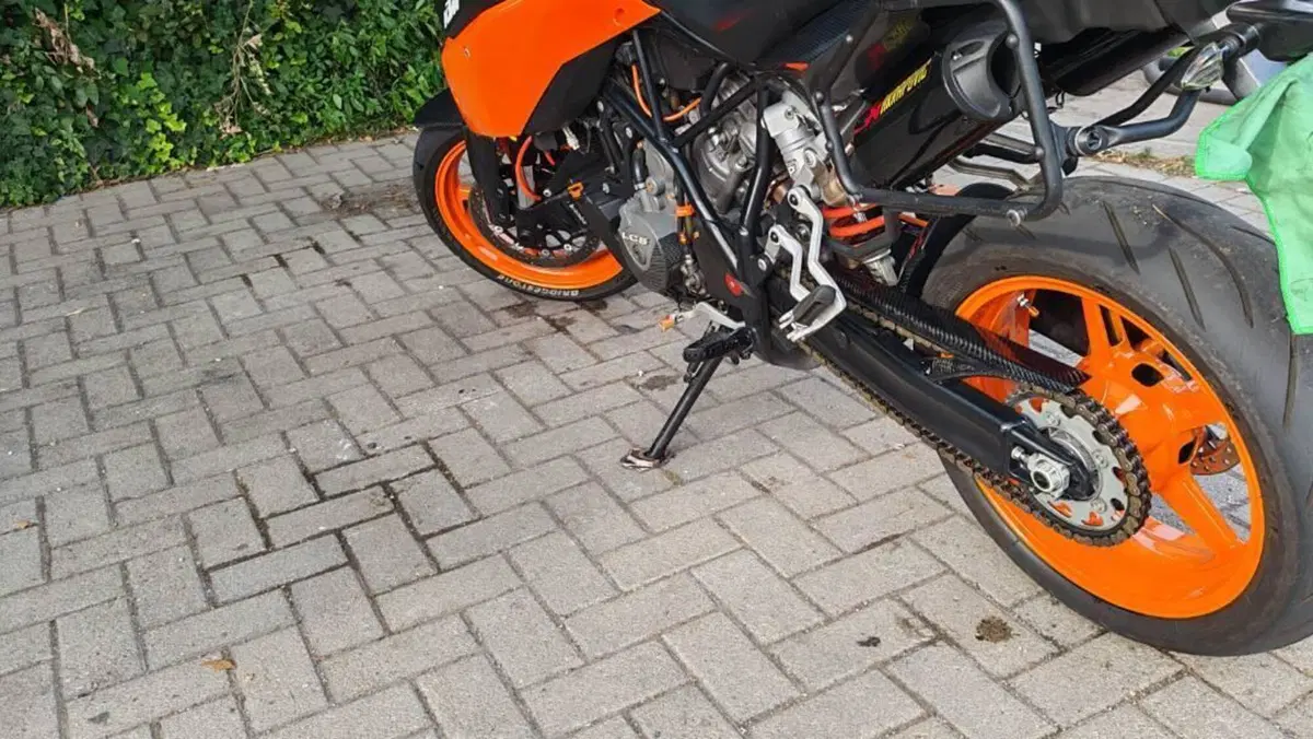 KTM 990 Supermoto T (2009 - 11)  (12)