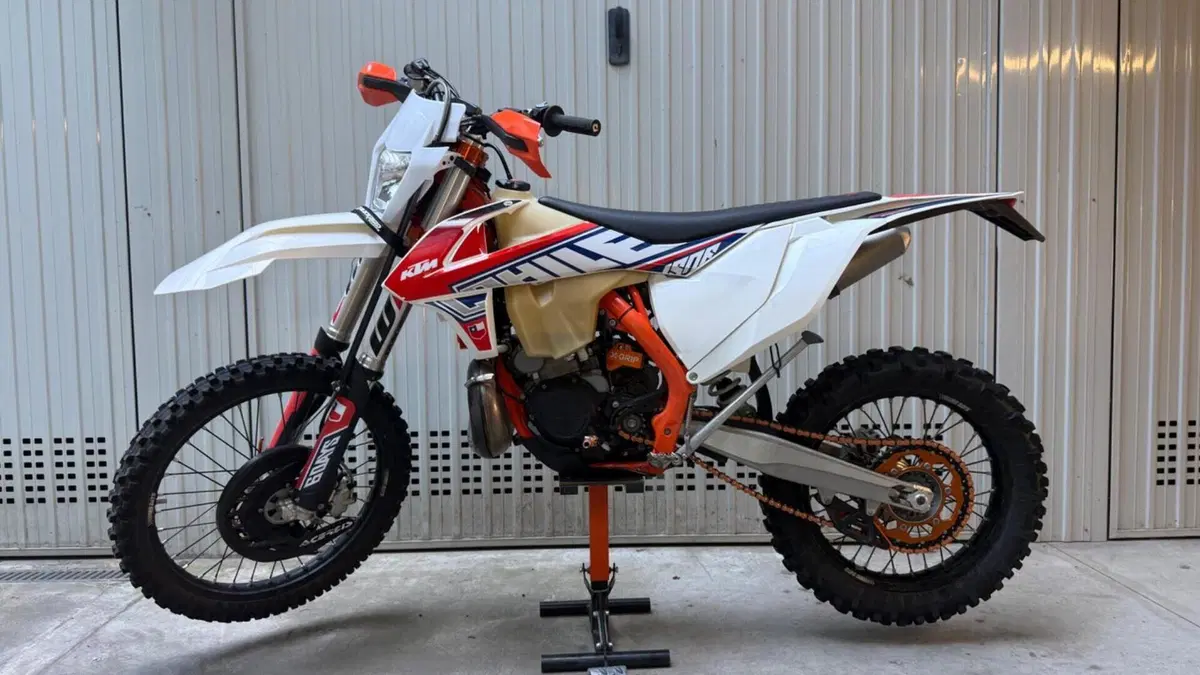 KTM 250 EXC TPI Six Days (2019) 