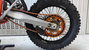 KTM 250 EXC TPI Six Days (2019)  (2)